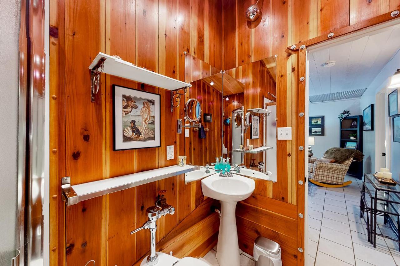 Coastal Cabin Гвалала Экстерьер фото